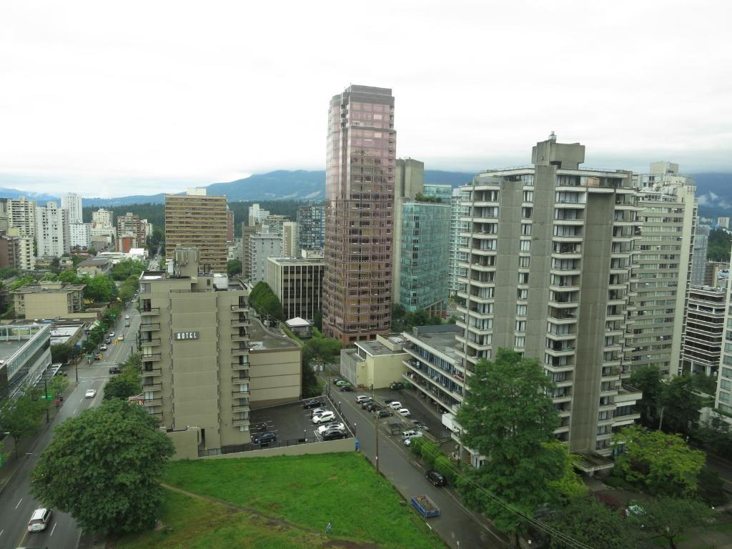 Tropicana Suite Hotel Vancouver Habitación foto